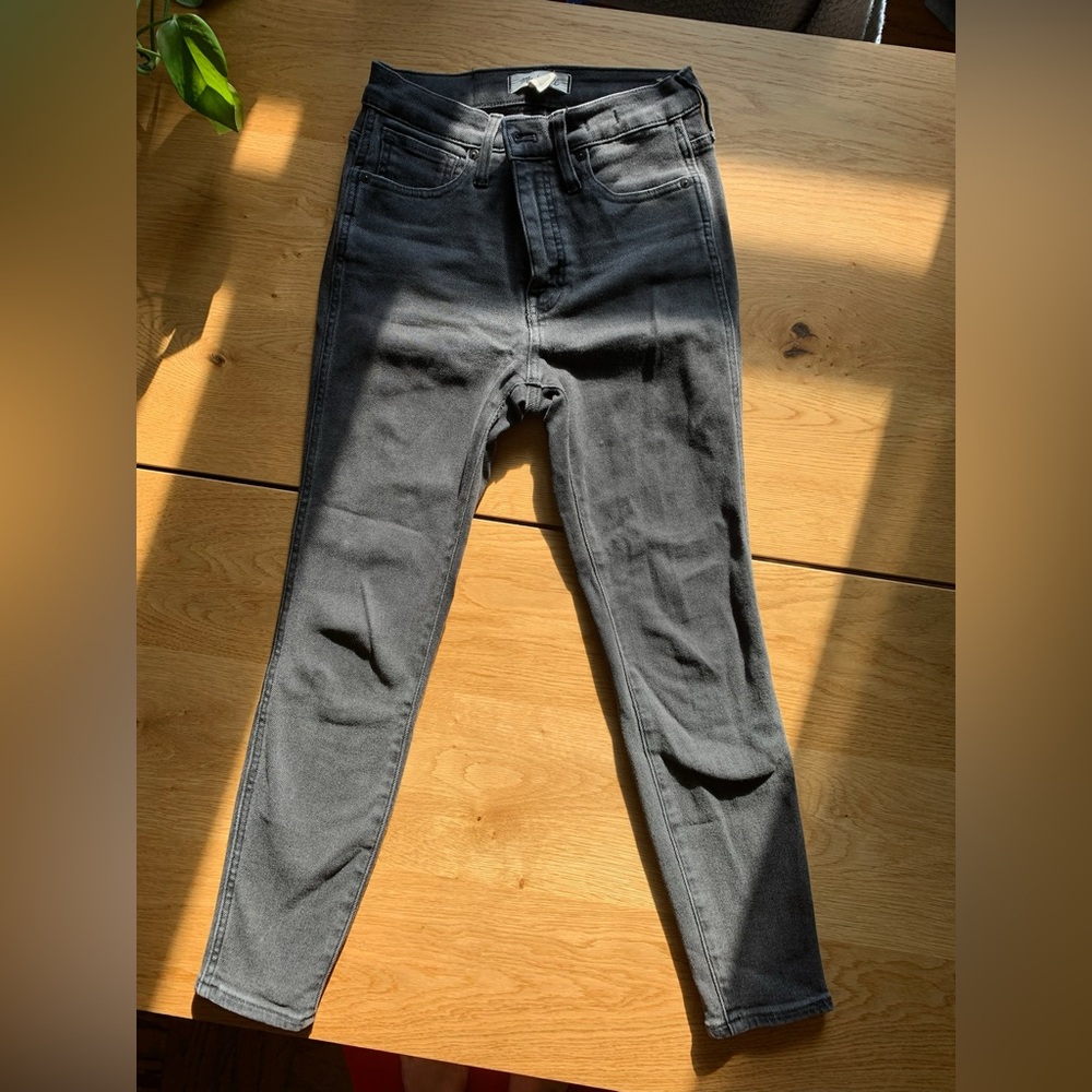 Madewell Grey Wash Jeans 26P